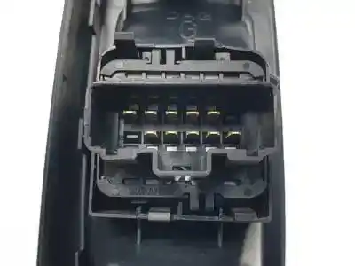 Peça sobressalente para automóvel em segunda mão botão / interruptor elevador vidro dianteiro esquerdo por renault clio ii fase ii (b/cb0) d7f726.d7fg7 referências oem iam 8200084008 8200084003 