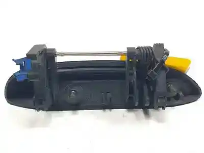 Second-hand car spare part exterior left front door handle for renault clio ii fase ii (b/cb0) d7f726.d7fg7 oem iam references 7700426086  