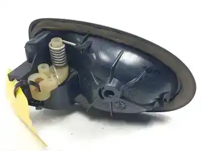 Автозапчастина б/у усередині передня права ручка для renault clio ii fase ii (b/cb0) d7f726.d7fg7 посилання на oem iam 8200028995 99035101 