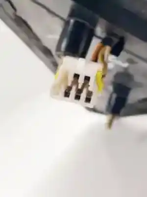 Pezzo di ricambio per auto di seconda mano specchio sinistro per mitsubishi montero (v20/v40) d/4d56 riferimenti oem iam   