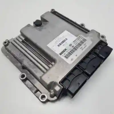 Peça sobressalente para automóvel em segunda mão CENTRALINA DE MOTOR UCE por RENAULT LAGUNA III GRANDTOUR  Referências OEM IAM 0281017613 8201119647 8201150339 