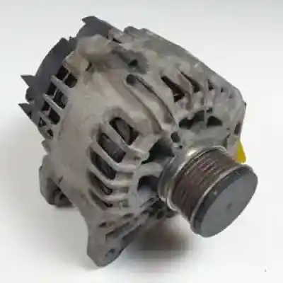 Second-hand car spare part ALTERNATOR for RENAULT CLIO IV SPORT TOURER (X98)  OEM IAM references 231007865R TG12C124 2612718A 
