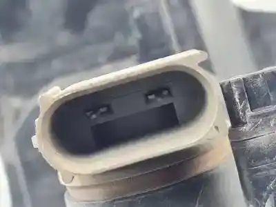 Pezzo di ricambio per auto di seconda mano fendinebbia sinistra per ford kuga (cbs) dw10c.txda.txma riferimenti oem iam cv4413b221ae  