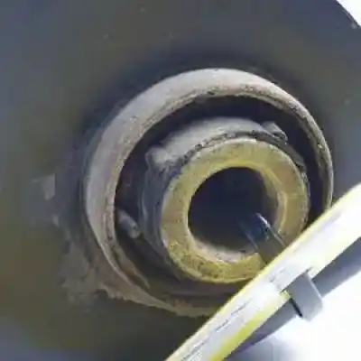 Автозапчастина б/у задній лівий нижний рычаг для ford kuga (cbs) dw10c.txda.txma посилання на oem iam   cv615k653aad