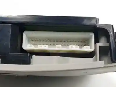 Second-hand car spare part interior light for lexus is200 (ds2/is2) 2adfhv oem iam references 8973253090 2710003750 