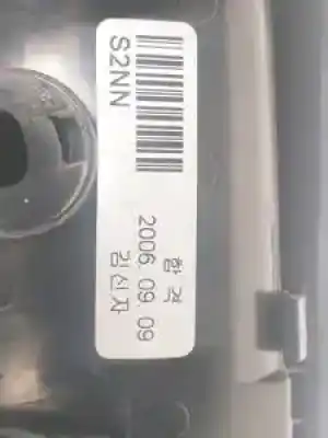 Peça sobressalente para automóvel em segunda mão puxador interior dianteiro direito por ssangyong kyron d/d20dt referências oem iam 72421090002  