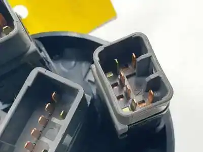 Second-hand car spare part hazard warning lights for ssangyong kyron d/d20dt oem iam references 8520109010  