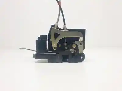 Second-hand car spare part left front door lock for ssangyong kyron d/d20dt oem iam references   