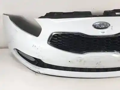 Pezzo di ricambio per auto di seconda mano paraurti anteriore per kia cee´d (jd) d4fc riferimenti oem iam   