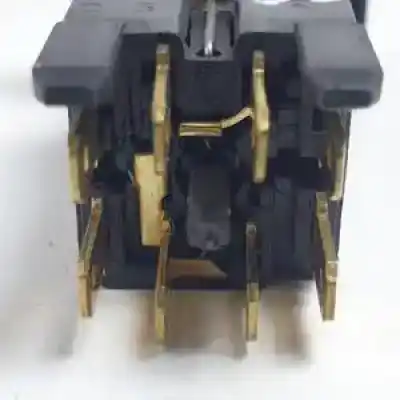 Second-hand car spare part hazard warning lights for nissan atleon (tk) bd30ti oem iam references   252909x000