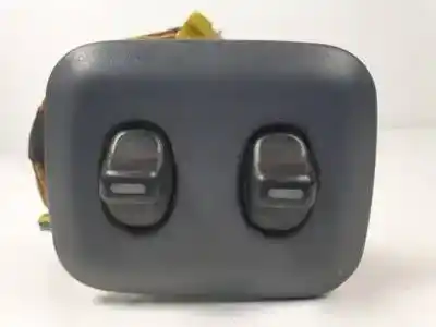 Pièce détachée automobile d'occasion commande de lève vitre avant gauche pour nissan atleon (tk) bd30ti références oem iam 