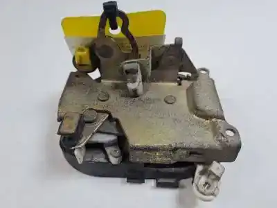 Peça sobressalente para automóvel em segunda mão fechadura da porta dianteira direita por nissan atleon (tk) bd30ti referências oem iam   82024412