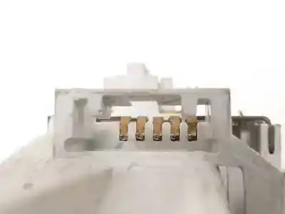 Second-hand car spare part interior light for dacia duster k9k666 oem iam references 8200073231  