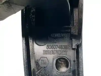 Peça sobressalente para automóvel em segunda mão puxador exterior traseiro esquerdo por dacia duster k9k666 referências oem iam 806074839r  