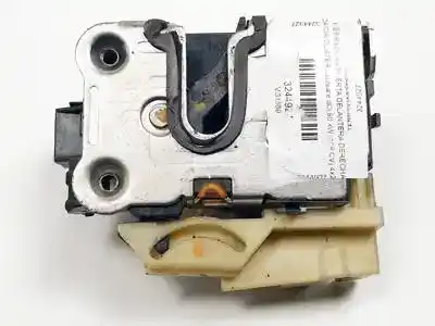 Second-hand car spare part front right door lock for dacia duster k9k666 oem iam references   