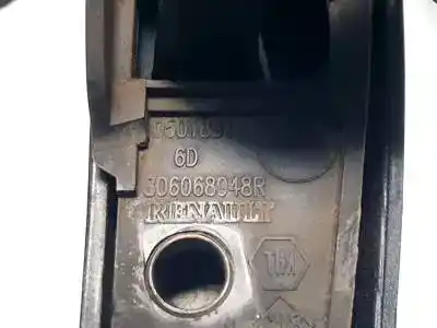 Peça sobressalente para automóvel em segunda mão puxador exterior frente direito por dacia duster k9k666 referências oem iam 806068948r  