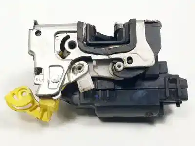 Peça sobressalente para automóvel em segunda mão fechadura da porta traseira direita por dacia duster k9k666 referências oem iam   