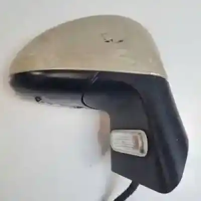 Pezzo di ricambio per auto di seconda mano Retrovisore Destro per CITROEN C4 BERLINA 9HXDV6ATED4.9HX Riferimenti OEM IAM 96467112  