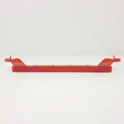 Peça sobressalente para automóvel em segunda mão farolim de travão central por bmw serie 1 berlina (e81/e87) n47d20u0.n47d20c.11002157055 referências oem iam 2da00895701