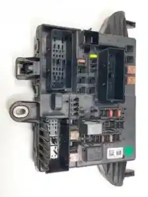 Peça sobressalente para automóvel em segunda mão caixa de fusíveis e relés por opel insignia sports tourer a20dth referências oem iam 13277318