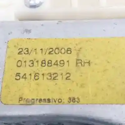 Second-hand car spare part passenger side right window regulator for opel corsa d z14xep oem iam references 541613212  