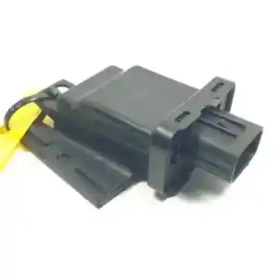 Second-hand car spare part ELECTRONIC MODULE for LEXUS IS200 (DS2/IS2)  OEM IAM references 8999130040  