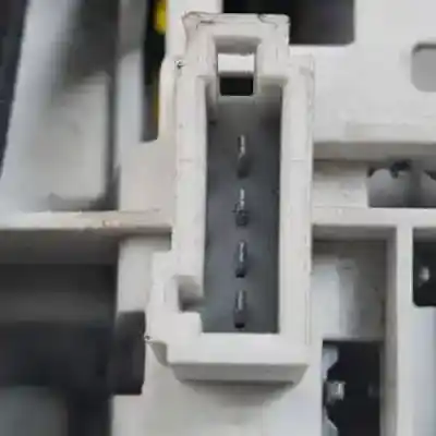 Second-hand car spare part left tailgate light for opel meriva b a14xer oem iam references 13253627  