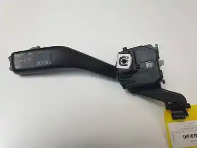 Peça sobressalente para automóvel em segunda mão  por SEAT LEON (1P1)  Referências OEM IAM 1K0953513A  