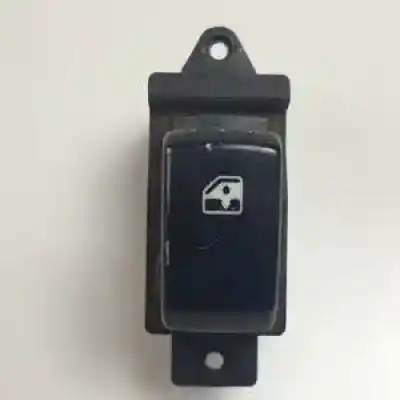Peça sobressalente para automóvel em segunda mão Botão / Interruptor Elevador Vidro Traseiro Direito por SSANGYONG RODIUS D/D27DT Referências OEM IAM 621W05450  