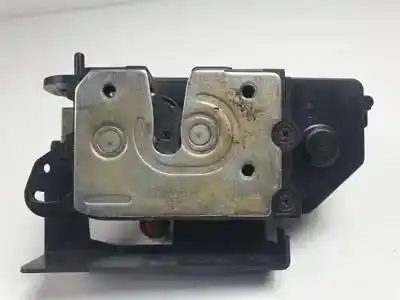 Peça sobressalente para automóvel em segunda mão Fechadura Da Porta Traseira Direita por SSANGYONG RODIUS D/D27DT Referências OEM IAM   7132021004