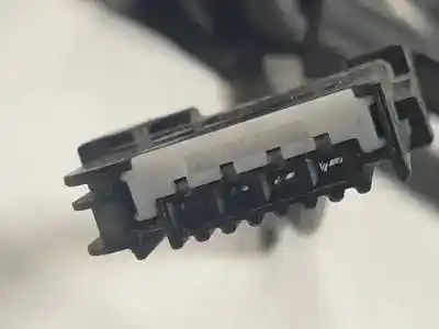 Peça sobressalente para automóvel em segunda mão cinto de segurança traseiro direito por opel mokka (c76) b16dth.lvl referências oem iam 95403033r  