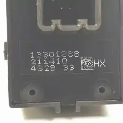 Peça sobressalente para automóvel em segunda mão botão / interruptor elevador vidro traseiro direito por opel mokka (c76) b16dth.lvl referências oem iam 13301888  