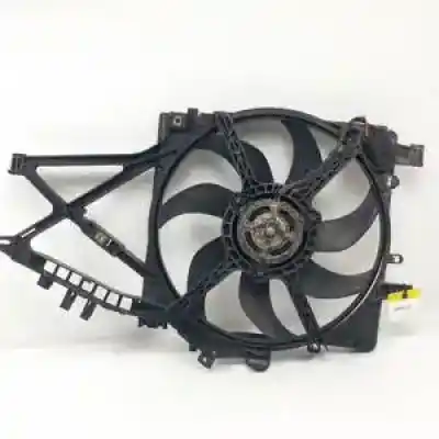 Pezzo di ricambio per auto di seconda mano elettroventola per opel tigra twin top z13dt riferimenti oem iam 8038845
