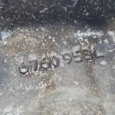 Second-hand car spare part front left knuckle for bmw 5 (e60) 520 i oem iam references 6760953l  