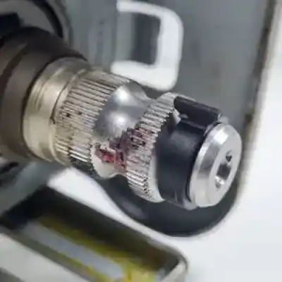 Second-hand car spare part steering column for bmw 5 (e60) 520 i oem iam references 6765860  