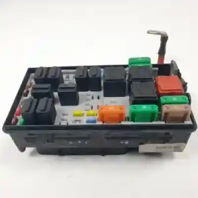 Pezzo di ricambio per auto di seconda mano scatola relè/fusibili per opel corsa d z14xep riferimenti oem iam 13217392ef