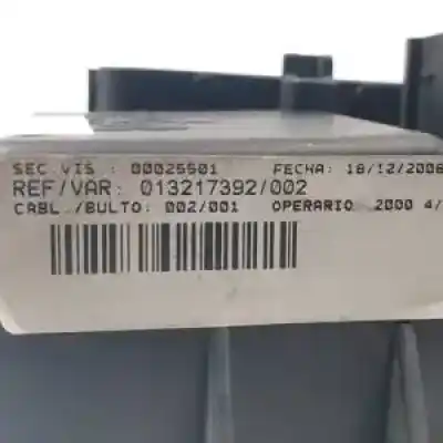 Pezzo di ricambio per auto di seconda mano scatola relè/fusibili per opel corsa d z14xep riferimenti oem iam 13217392ef  