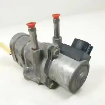 Second-hand car spare part EGR VALVE for TOYOTA COROLLA (E12) 1CDFTV OEM IAM references 2562027090  