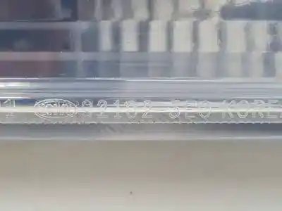 Peça sobressalente para automóvel em segunda mão farol / farolim direito por kia sorento (bl) d4cb referências oem iam 921023e0  