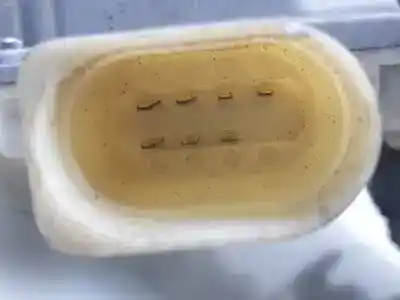 Peça sobressalente para automóvel em segunda mão fechadura da porta dianteira direita por seat leon (1p1) bse referências oem iam 1p1837016  