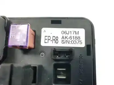 Second-hand car spare part fuse box unit for ssangyong kyron d/d20dt oem iam references 06j17m  