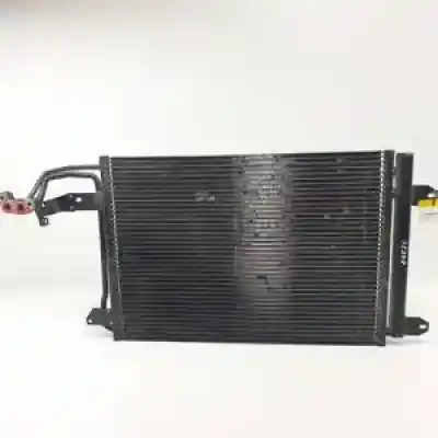 Peça sobressalente para automóvel em segunda mão condensador / radiador de ar condicionado por volkswagen golf plus v (5m1) bkc referências oem iam 