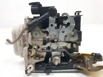 Peça sobressalente para automóvel em segunda mão fechadura da porta dianteira esquerda por audi a3 (8l) asz referências oem iam 8l1837015a 8l0173b 