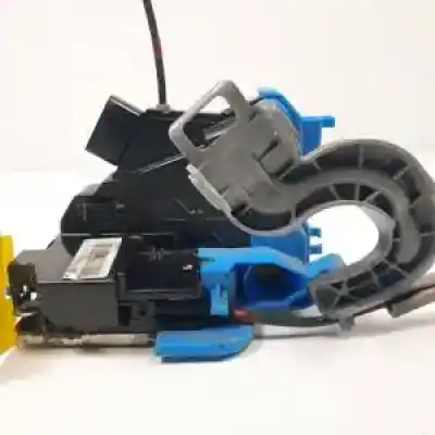 Second-hand car spare part rear left door lock for kia cee´d (jd) d4fc oem iam references 81410a2100  