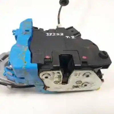 Second-hand car spare part Rear Left Door Lock for KIA CEE´D (JD) D4FC OEM IAM references 81410A2100  