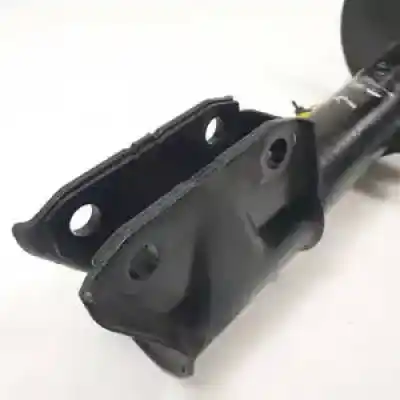 Pezzo di ricambio per auto di seconda mano ammortizzatore anteriore destro per dacia duster k9k666 riferimenti oem iam 8200813791d  