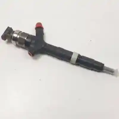 Second-hand car spare part injector for toyota corolla (e12) 1cdftv oem iam references 236700g010