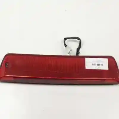Pezzo di ricambio per auto di seconda mano luce freno centrale per kia cee´d (jd) d4fc riferimenti oem iam 92700a20