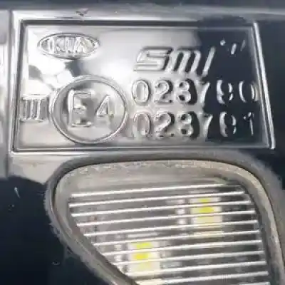 Peça sobressalente para automóvel em segunda mão espelho retrovisor esquerdo por kia cee´d (jd) d4fc referências oem iam 20435145  