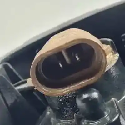 Pezzo di ricambio per auto di seconda mano fendinebbia sinistra per kia sorento (bl) d4cb riferimenti oem iam   922013e0